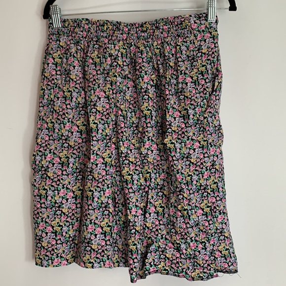 Fairest Vintage Floral High Waist Baggy Shorts - Picture 6 of 7